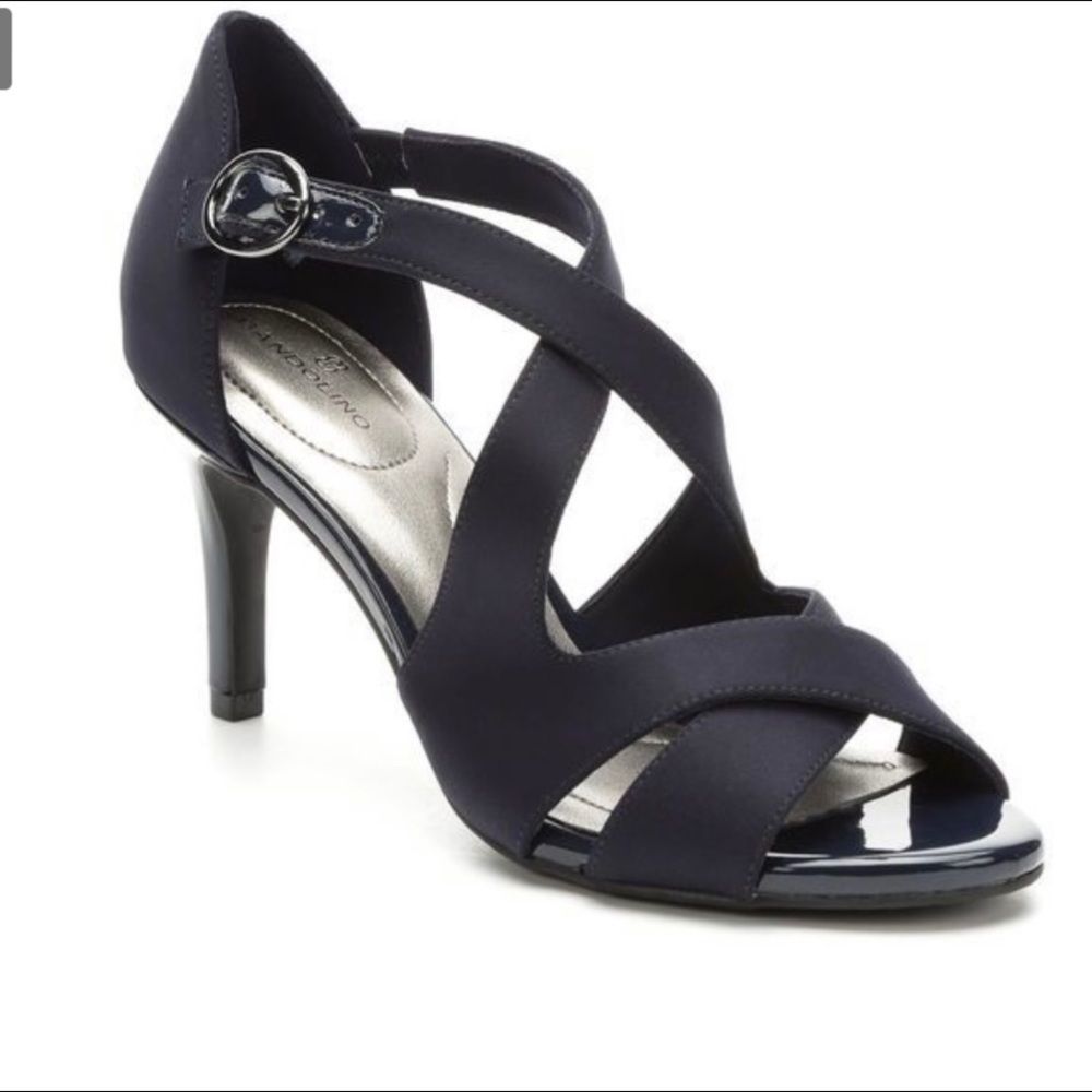 Bandolino Black Heels brand new in box